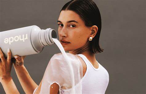 Rhode Glazing Milk - BELLA NOVA BEAUTY (PTY) LTDRhode SkinBELLA NOVA BEAUTY (PTY) LTD