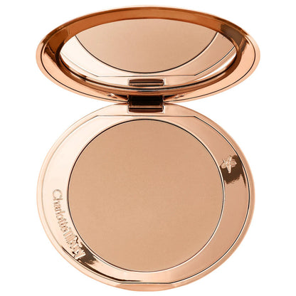 Airbrush Matte Bronzer - BELLA NOVA BEAUTY (PTY) LTDBronzing PowderCharlotte TilburyBELLA NOVA BEAUTY (PTY) LTD