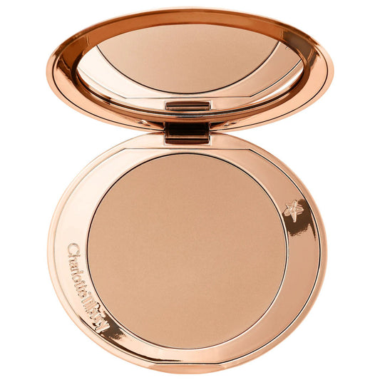 Airbrush Matte Bronzer - BELLA NOVA BEAUTY (PTY) LTDBronzing PowderCharlotte TilburyBELLA NOVA BEAUTY (PTY) LTD